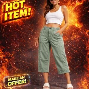 Christopher & Banks Green Relaxed Fit, Wide Leg Capri pants Women's  Size 6